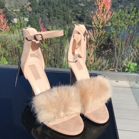 New  Forever 21 high heel - Picture 6 of 9